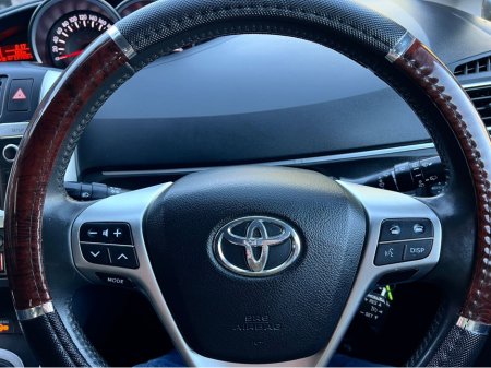 2015 Toyota Verso 1.6 D LUNA SKYVIEW 4DR €6,950 thumbnail
