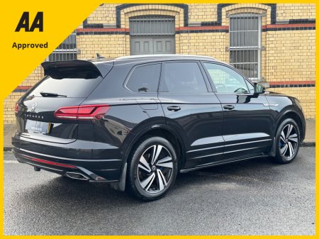2019 Volkswagen Touareg V6 R-LINE TECH TD TDI VAT QUALIFYING * 1 YEAR UNLIMITED MILEAGE WARRANTY* €42,000 thumbnail