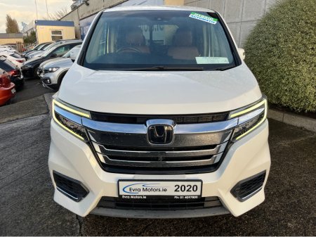 2020 Honda Stepwagon 7 SEATER AUTOMATIC HYBRID 2.0 PETROL //REVERSE CAMERA//KEYLESS ENTRY//POWER SLIDING REAR DOORS// €29,950