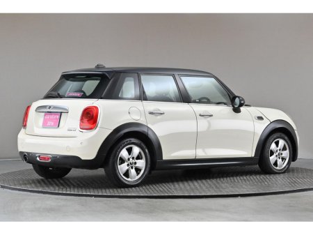 2016 MINI Hatch 1.5 AUTO 5DR *1 YEARS WARRANTY* €14,990 thumbnail