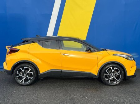 2019 Toyota C-HR 1.8 HYBRID // HALF LEATHER HEATED SEATS // PARKING SENSORS // ADAPTIVE CRUISE CONTROL // DIAMOND CUT ALLOYS €19,950
