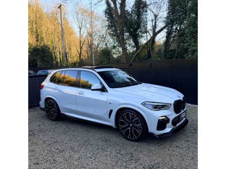 2020 BMW X5 2020 (201)  BMW X5 45E MSPORT 390BHP **REAR SCREEN €52,999