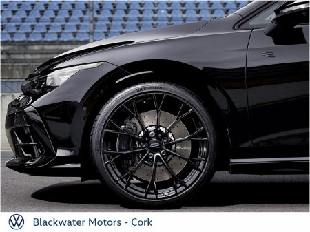 2026 Volkswagen Golf GOLF R BLACK EDITION 2.0 TSI 333BHP *ORDER YOUR 261 TODAY* €84,260