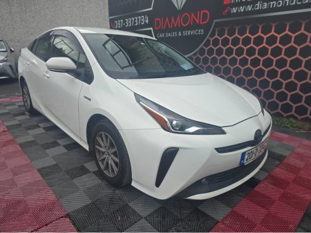 2020 Toyota Prius DAA-ZVW51 5DR AUTO