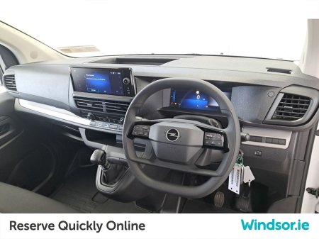 2025 Opel Vivaro L2H1 €32,995