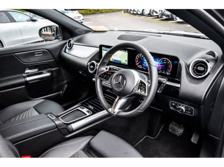 2025 Mercedes-Benz GLA Class 200d Sport Executive Auto €54,850 thumbnail