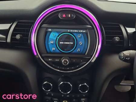 2020 MINI Hatch Cooper Classic Auto €16,880 thumbnail