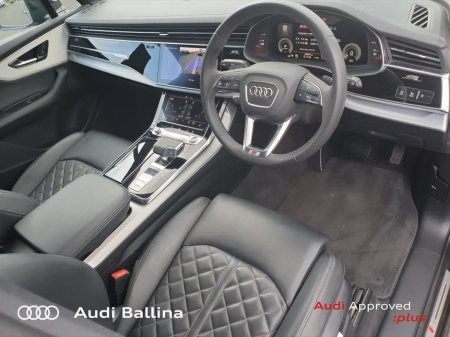 2024 Audi Q7 Competition 60TFSi E 490BHP*Super Leather SEATS* €88,800 thumbnail