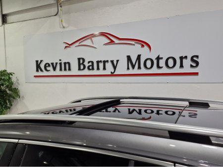 2023 Mercedes-Benz EQB 300 AMG LINE PREMIUM (PAN ROOF / 7 SEATER) 4MATIC AUTOMATIC **ONE OWNER / APPLE CARPLAY / BLIND SPOT ASSIST / ELECTRIC SUNROOF / ELECTRIC BOOTLID / REVERSE CAMERA / WIRELESS PHONE CHARGING** €39,900 thumbnail