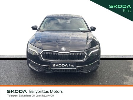 2025 Skoda Octavia Selection 2.0TDI 115HP €32,850 thumbnail
