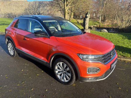 2019 Volkswagen T-Roc SPORT 2.0 TDI with pan roof €20,995 thumbnail