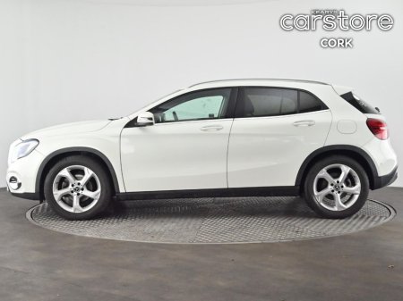 2017 Mercedes-Benz GLA Class GLA 1.6 Auto €21,880 thumbnail
