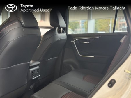 2025 Toyota Rav4 HYBRID SPORT * PRE REG MODEL SHOWROOM CAR * €56,150