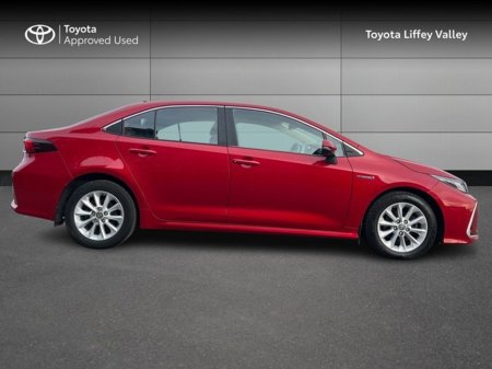 2021 Toyota Corolla COROLLA HYB LUNA SALOON €23,950 thumbnail