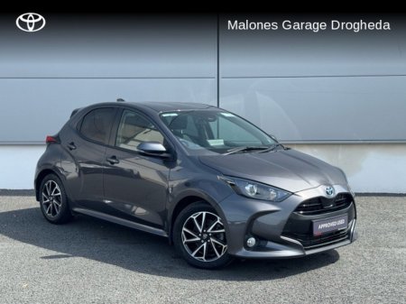 2021 Toyota Yaris 1.5 Hybrid Luna Sport Call Now 041 980 2420