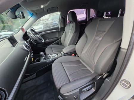 2017 Audi A3 SPORTS EDITION 1.4 TFSI  VIRTUAL COCKPIT - NAVIGATION -CARPLAY ANDROID AUTO - REVERSING CAMERA / PARKING SENSORS - DRIVE MODE €18,500 thumbnail