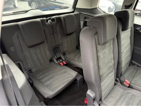 2018 Volkswagen Touran HIGHLINE - 2.0L DIESEL - 7 SEATS - AUTO - 12M WARRANTY - CAR: 1621 thumbnail