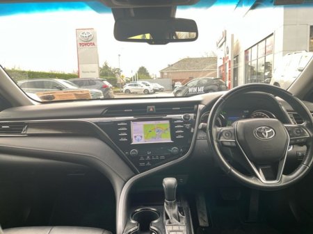 2021 Toyota Camry  €32,888 thumbnail