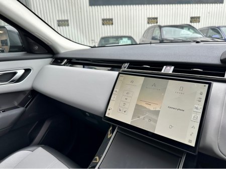 2025 Land Rover Range Rover Velar VELAR SE R Dynamic €78,950