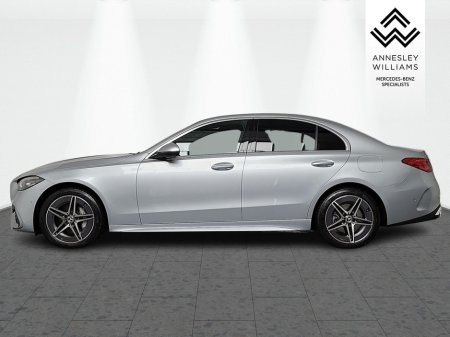 2025 Mercedes-Benz C Class C300e AMG Line €58,950 thumbnail