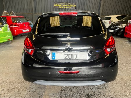 2017 Peugeot 208 1.2 Automatic low mileage 2017 €11,495