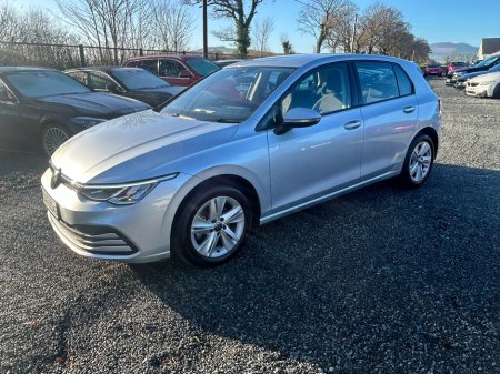 2023 Volkswagen Golf  €25,850