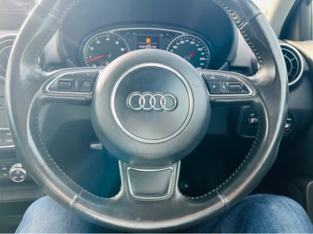 2012 Audi A1 DBA-8XCAX 3DR AUTO €7,900 thumbnail