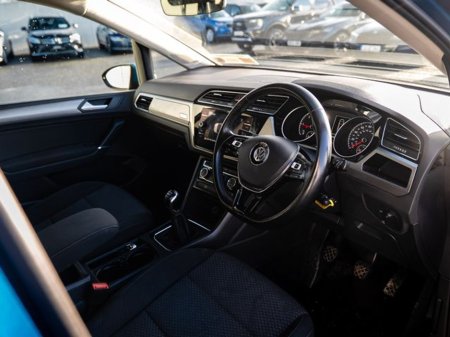 2020 Volkswagen Touran 2.0tdi SE 150PS 7 Seater 5Dr €25,950 thumbnail