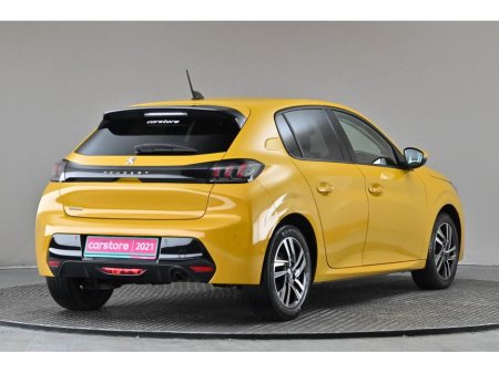 2021 Peugeot 208 1.2 ALLURE 100BHP 6SPD €15,890 thumbnail