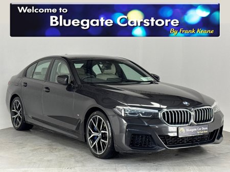 2021 BMW 5 Series 530D XDRIVE M SPORT**HEATED MULTIFUNCTIONAL STEERING WHEEL**FRONT HEATED ELECTRIC MEMORY SEATS**TOUCH SCREEN INFOTAINEMNT**REVERSE CAMERA**PARKING SENSORS**APPLE CARPLAY**CREAM LEATHER INTERIOR**