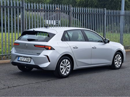 2024 Opel Astra SC 1.5TD 130PS 8 SPEED AUTOMATIC €28,950