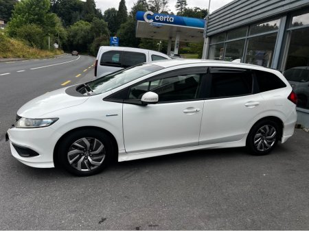 2016 Honda Jade AUTO Hybrid 6 SEATER, Touch Screen, Reverse Camera €12,950