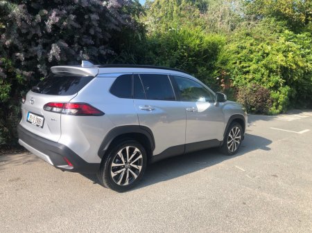 2025 Toyota Corolla CROSS 1.8  LUNA SPORT  SELF CHARGING HYBRID €39,950