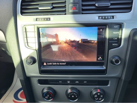 2015 Volkswagen Golf (2yr warranty) 1.2 petrol Auto estate 76308 €12,999 thumbnail