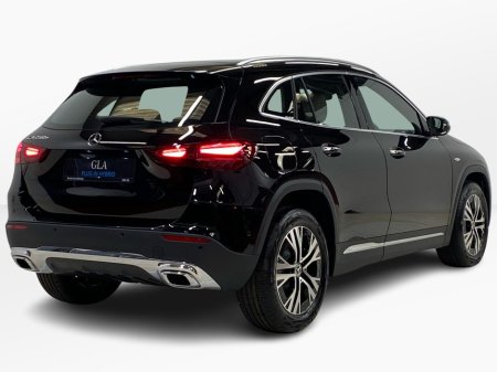 2026 Mercedes-Benz GLA Class GLA 250 E PROGRESSIVE LINE + | Heated Seats, Reversing Camera, Mirror Package €63,680