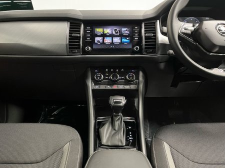 2023 Skoda Kodiaq Ambition 7 Seat DSG 2.0TDI 150BHP - Reversing Camera - Climate Control - Cruise Control - Heated Seats - Keyless Start - Apple CarPlay/Android Auto €40,950 thumbnail