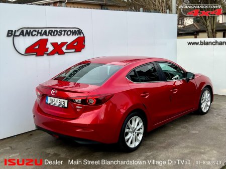 2015 Mazda Mazda3 2.2 TD SKYACTIV-D SPORT NAV 4 4DR D €5,900