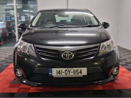 2014 Toyota Avensis **LOW MILEAGE** €9,222