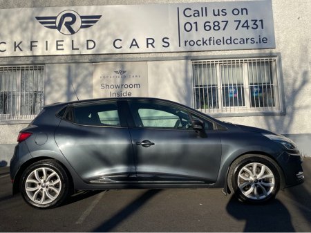 2018 Renault Clio DYNAMIQUE NAV 1.2 - NEW NCT - BLUETOOTH STREAMING - 270TAX €10,750 thumbnail