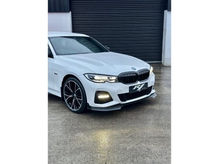 2022 BMW 3 Series  €32,995 thumbnail