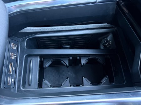 2020 Audi e-tron QUATTRO 55 5DR AUTO €23,950 thumbnail