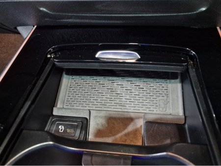 2023 Mercedes-Benz EQB 300 AMG LINE PREMIUM (PAN ROOF / 7 SEATER) 4MATIC AUTOMATIC **ONE OWNER / APPLE CARPLAY / BLIND SPOT ASSIST / ELECTRIC SUNROOF / ELECTRIC BOOTLID / REVERSE CAMERA / WIRELESS PHONE CHARGING** €39,900 thumbnail