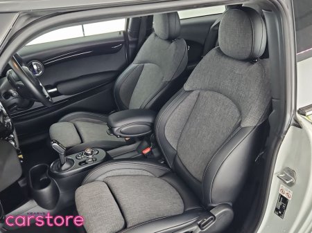 2020 MINI Hatch Cooper Classic Auto €16,880 thumbnail