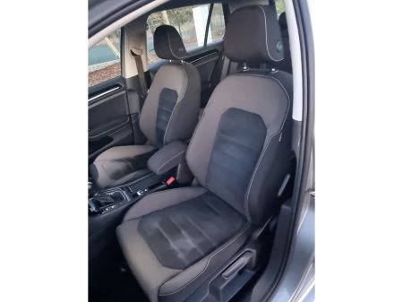 2014 Volkswagen Golf 2014 VOLKSWAGEN GOLF AUTOMATIC HI-LINE  NCT'd €8,990 €8,990 thumbnail