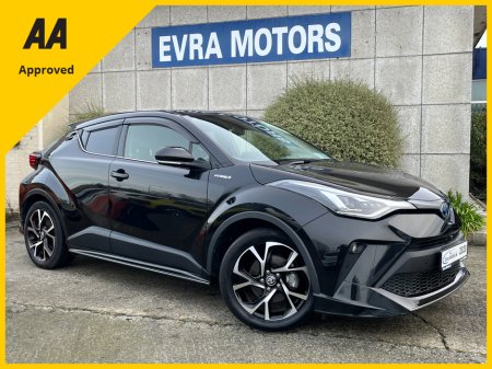 2020 Toyota C-HR SOL HYBRID AUTOMATIC 1.8 PETROL //HIGH SPEC//360 PARKING CAMERAS//HALF LEATHER HEATED SEATS//KEYLESS ENTRY//