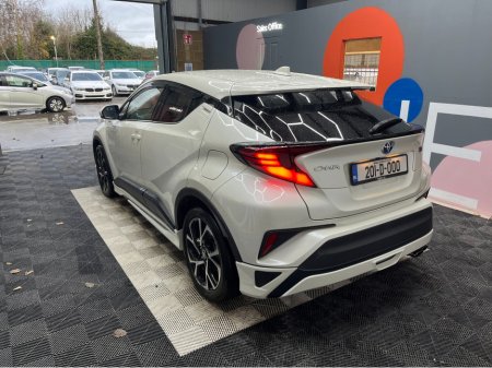 2020 Toyota C-HR €23950! 2020 TOYOTA C-HR 1.8L HYBRID / 93K KMS / ADAPTIVE CRUISE CONTROL, REVERSE CAMERA & MORE €23,950