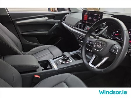 2024 Audi Q5 35 TDI 163HP S tronic SE €55,995 thumbnail