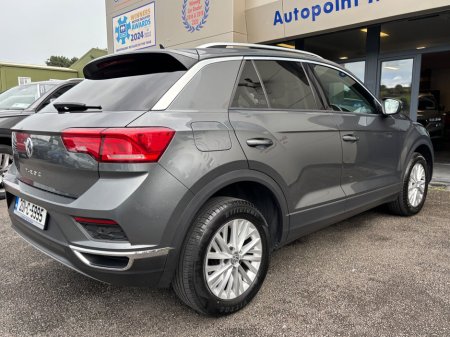 2020 Volkswagen T-Roc 1.6 TDI 115bhp Design €23,895