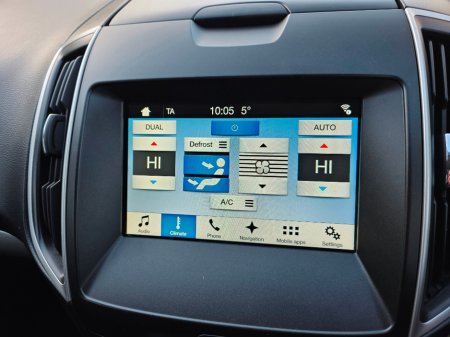 2017 Ford S-Max 2.0 TDCI Zetec 150PS 5DR Auto €14,950 thumbnail