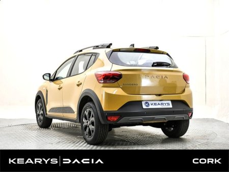 2025 Dacia Sandero Stepway Extreme TCe 90 GSR2 €23,990 thumbnail
